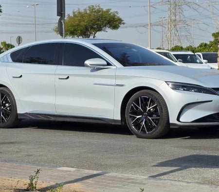 BYD HAN 2025, photo 1 of 4