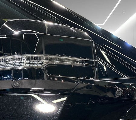 Black BYD Leopard 8 2025