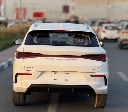 White BYD e2 2025