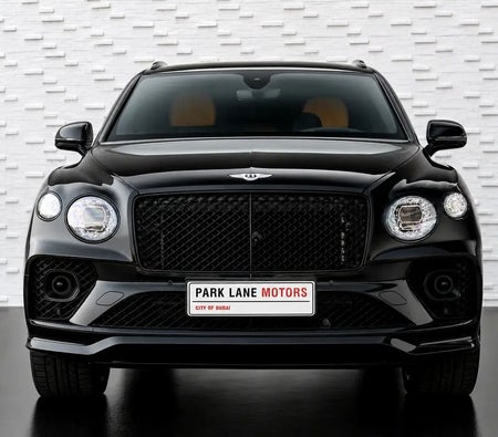 Bentley Bentayga S 2022, photo 2 of 4