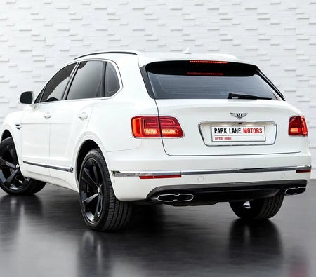 Bentley Bentayga Standard 2019, photo 3 of 4