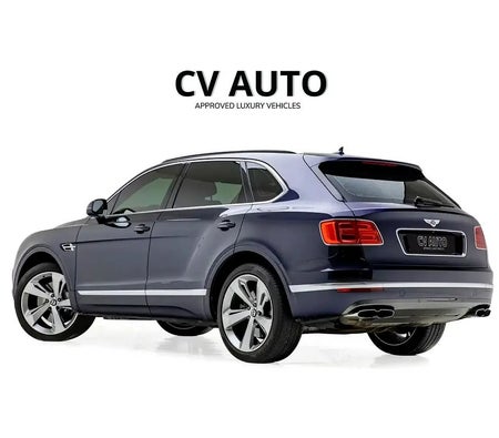 Blau Bentley Bentayga Standard 2019 Blau Bentley Bentayga Standard 2019