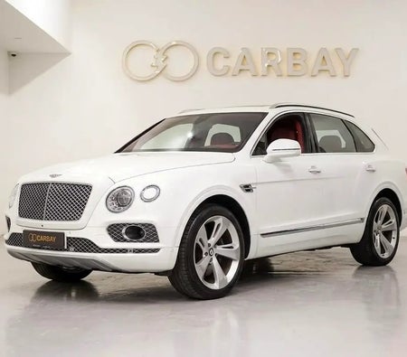Weiß Bentley Bentayga 2017 Weiß Bentley Bentayga 2017