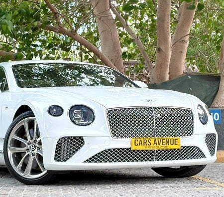 White Bentley Continental 2022