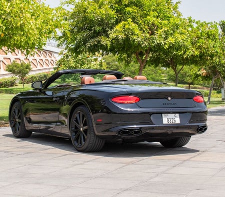 Bentley Continental GTC 2020