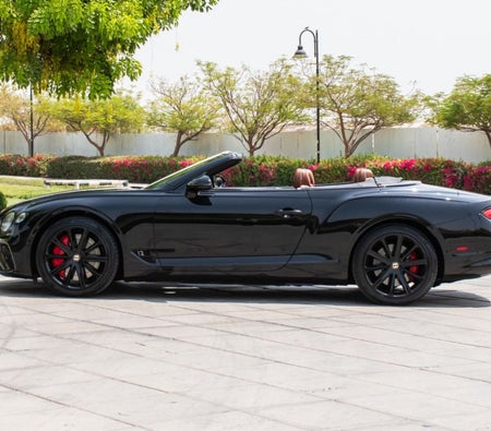 Bentley Continental GTC 2020