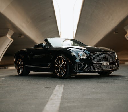 Bentley Continental GTC 2023