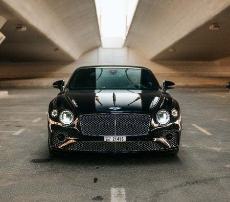 Bentley Continental GTC 2023