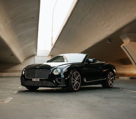 Bentley Continental GTC 2023