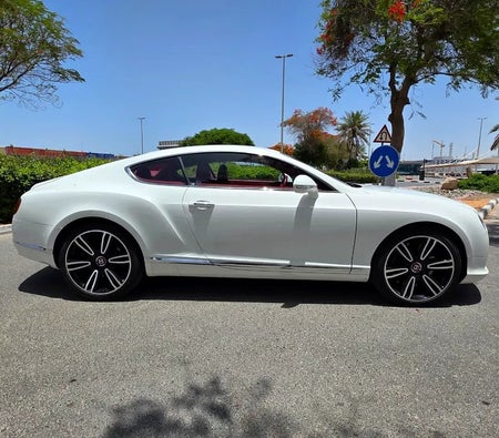 White Bentley Continental GT 2014
