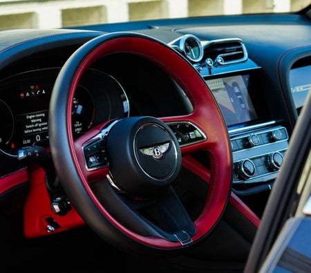 Bentley Bentayga Azure First Edition 2023