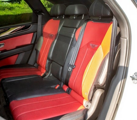 Bentley Bentayga Black Edition 2021