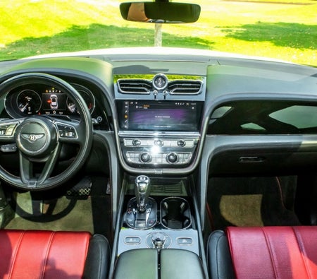 Bentley Bentayga Black Edition 2021