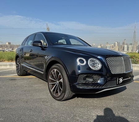 Bentley Bentayga W12 AWD 2017, photo 2 of 4