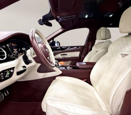 Bentley Bentayga 2022