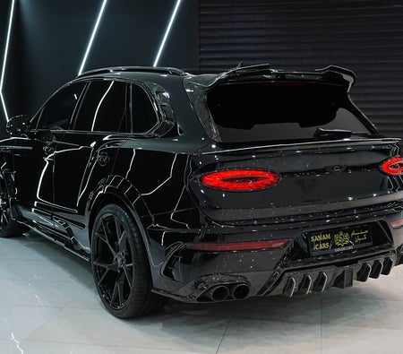 Black Bentley Bentayga S V8 2023