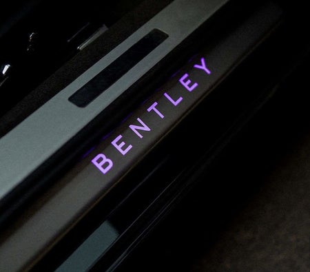 Black Bentley Continental GTC 2023
