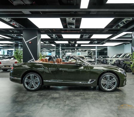 Vert Bentley Continental GTC V8 2021
