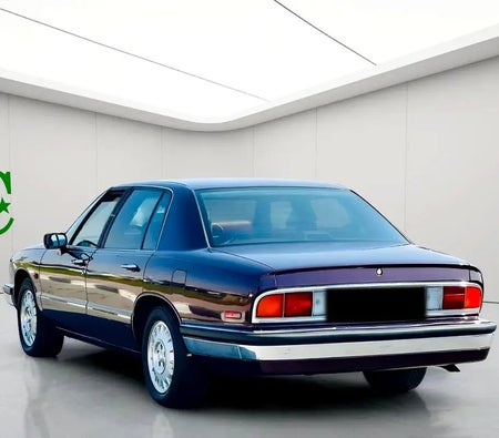 Buick Riviera 1993, photo 4 of 4