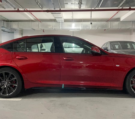 أحمر كاديلاك CT5 Sport 2025 أحمر كاديلاك CT5 Sport 2025