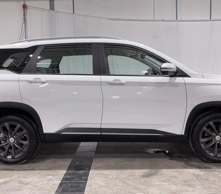 White Chevrolet Captiva LS 2026