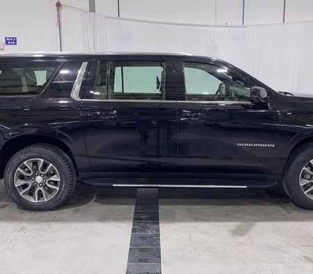 Noir Chevrolet Suburban LT 2023