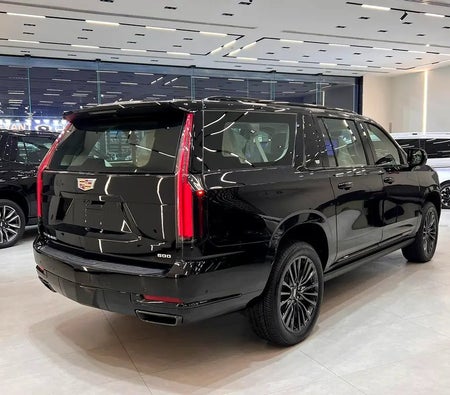 Cadillac Escalade ESV Platinum 2025, photo 3 of 4