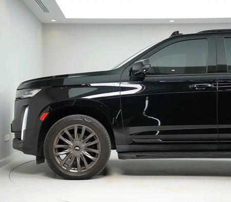 Black Cadillac Escalade Luxury 2021