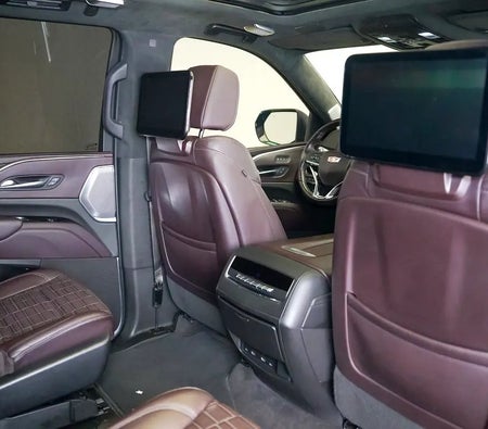 Nero Cadillac Escalade V 2023
