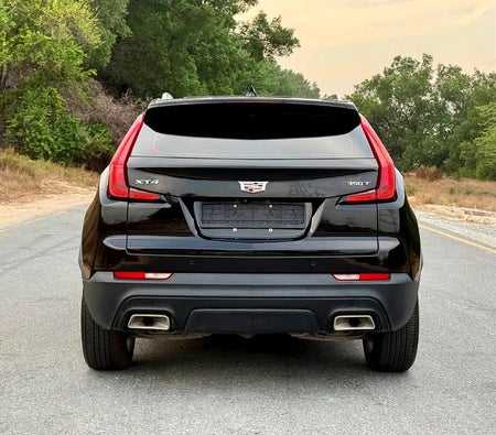 أسود كاديلاك XT4 Luxury 2023 أسود كاديلاك XT4 Luxury 2023