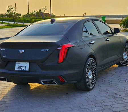 Cadillac CT4 2021