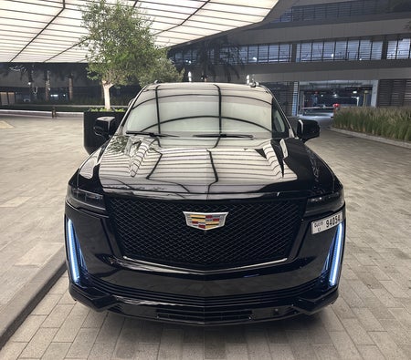 Черный Cadillac Escalade V6 600 2021 год