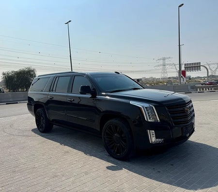 Cadillac Escalade Platinum Luxury 2017, photo 3 of 4