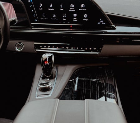 Cadillac Escalade 2024