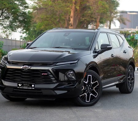 Chevrolet Blazer RS 2023, photo 3 of 4