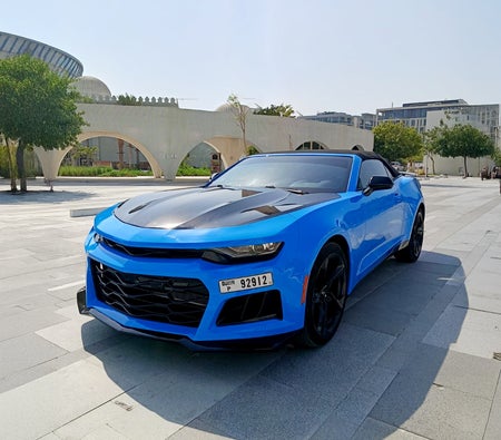 تأجير شيفروليه كمارو 2023 في دبي