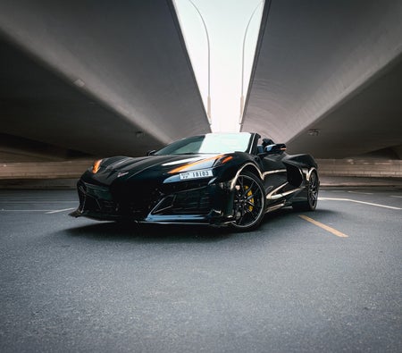 Chevrolet Corvette C8 Stingray Convertible 2025