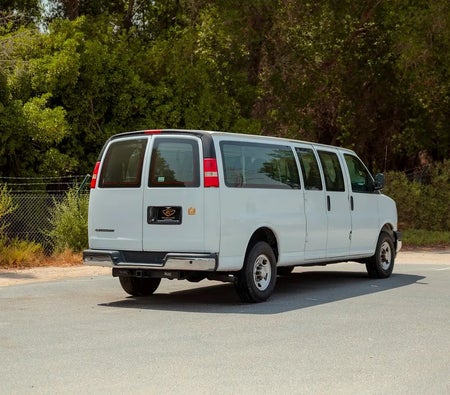 Chevrolet Express  2020, photo 3 of 4