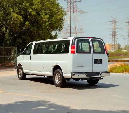 Bianca Chevrolet Express 2020