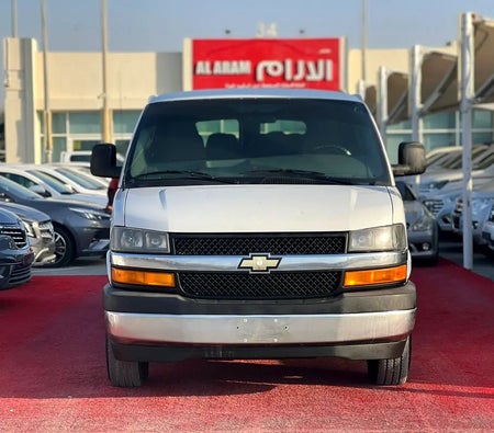 Chevrolet Express 2020, photo 2 of 4