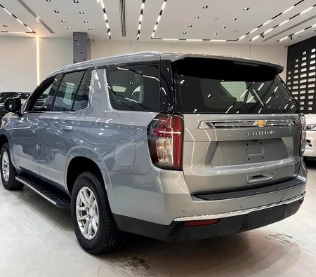 Grau Chevrolet Tahoe LS 2024 Grau Chevrolet Tahoe LS 2024