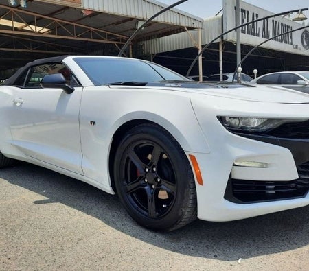 White Chevrolet Camaro 2019