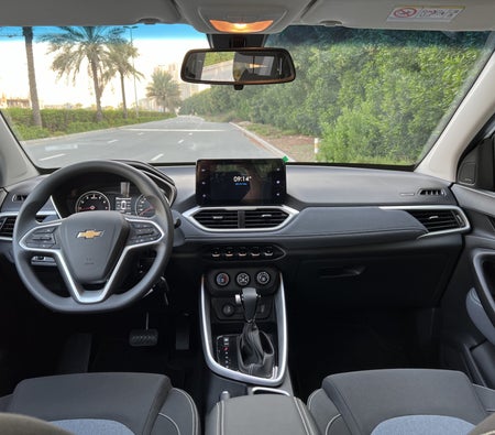 White Chevrolet Captiva 7-Seater 2023 White Chevrolet Captiva 7-Seater 2023