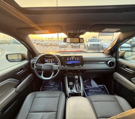 Negro Chevrolet Colorado 2023