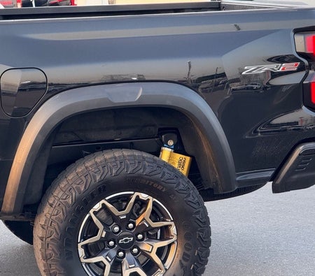 zwart Chevrolet Colorado 2023