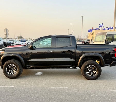Negro Chevrolet Colorado 2023