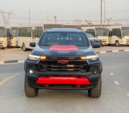 Negro Chevrolet Colorado 2023