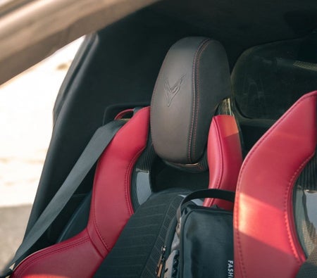 Siyah Chevrolet Corvette C8 Grand Sport Convertible 2024