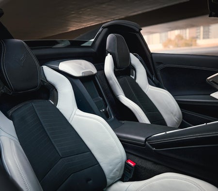Chevrolet Corvette C8 Stingray Convertible 2025