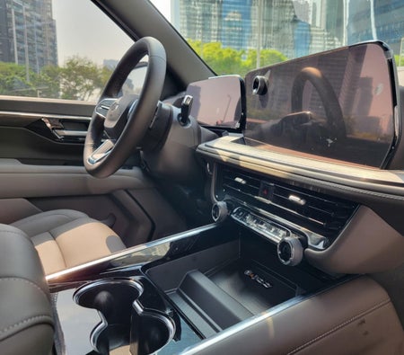 Chevrolet Tahoe Z71 2025